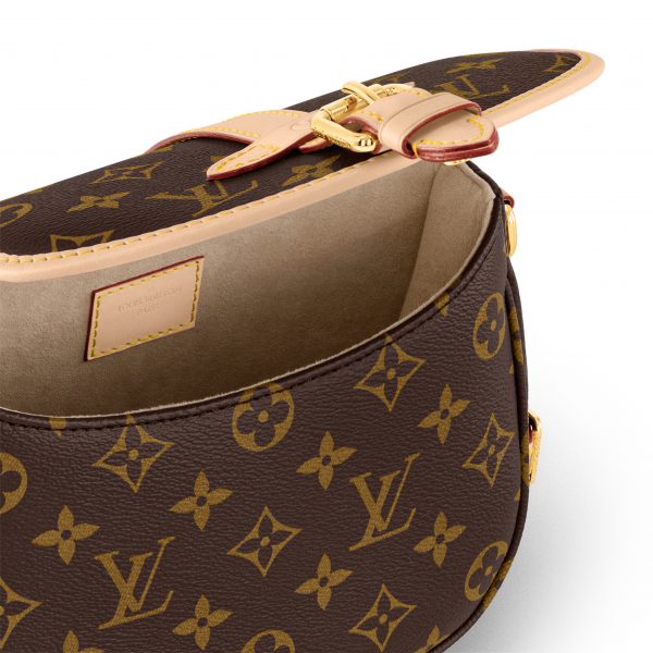 Louis Vuitton Monogram M46740 Saumur BB