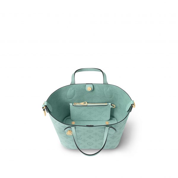 Louis Vuitton M24930 Blossom PM Mineral Blue