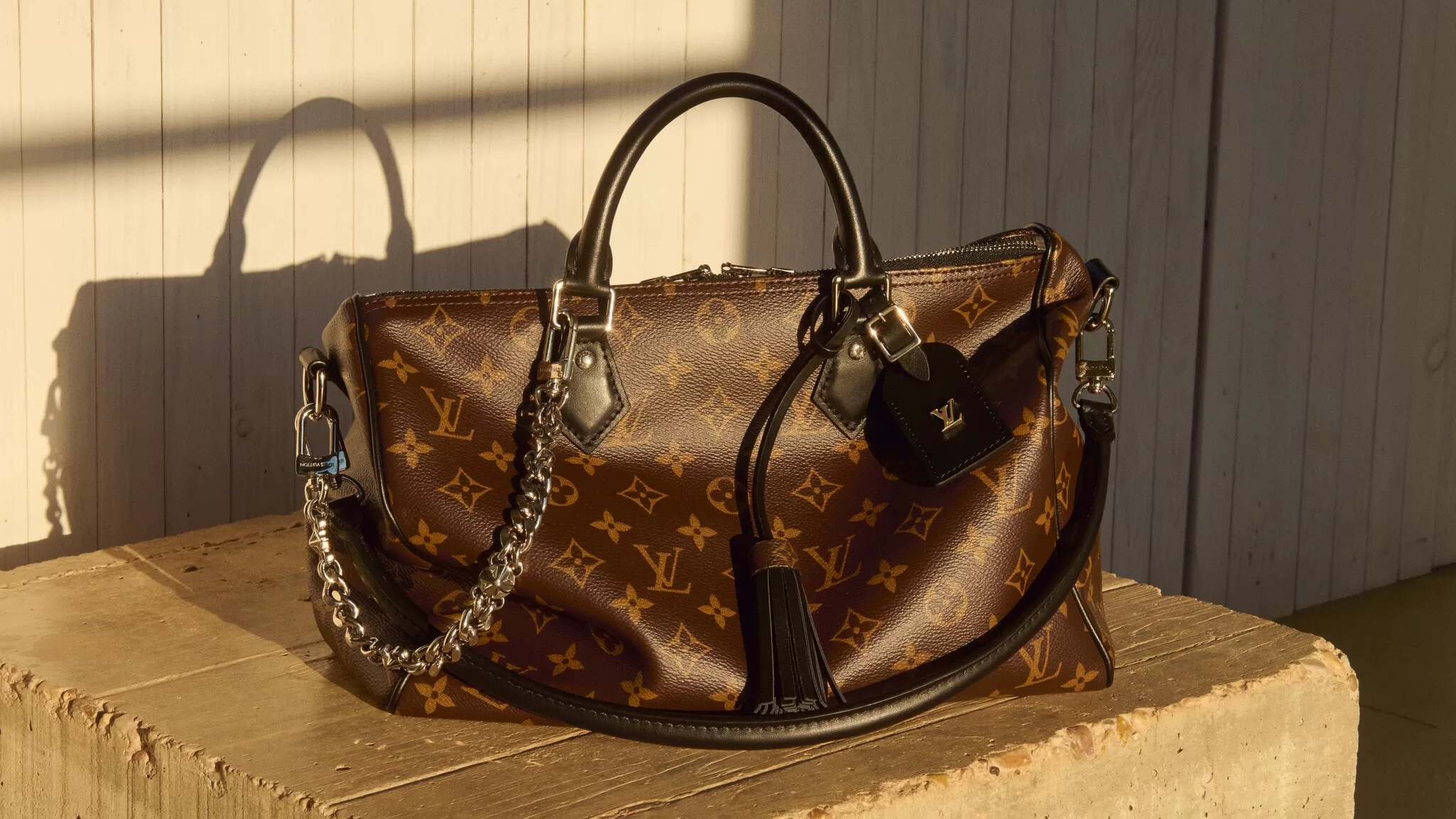 louis vuitton outlet speedy bag